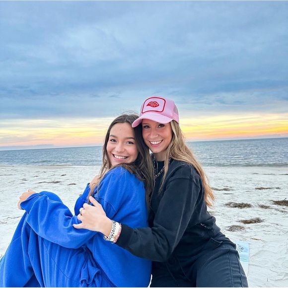 Pink trucker patch hat - Picture 4 of 7